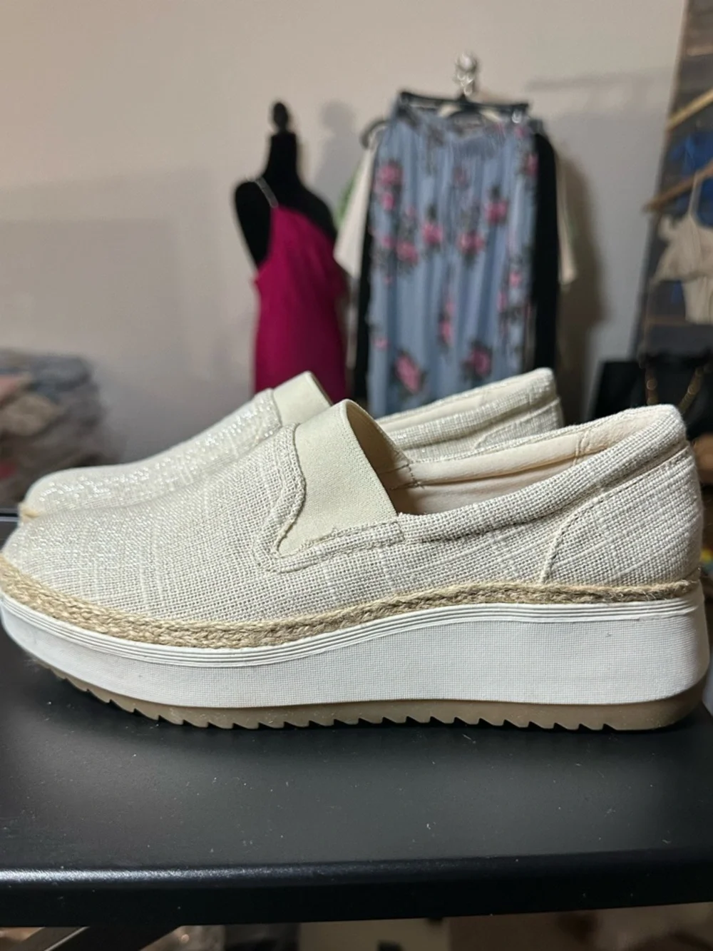 NWOT Clarks Zylah Sky Loafers